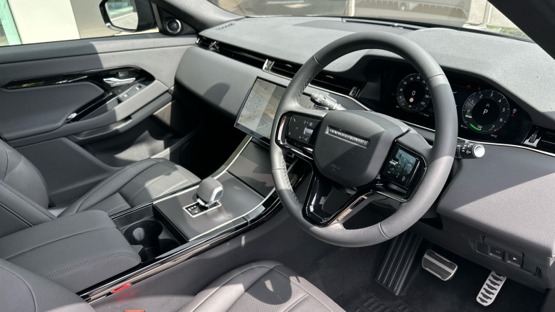 Land Rover Range Rover Evoque 1.5 P270e Dynamic SE 5dr Auto Hatchback